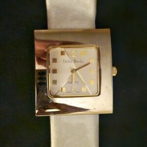 Delta Burke Gold Women's Watch with Cream Strap